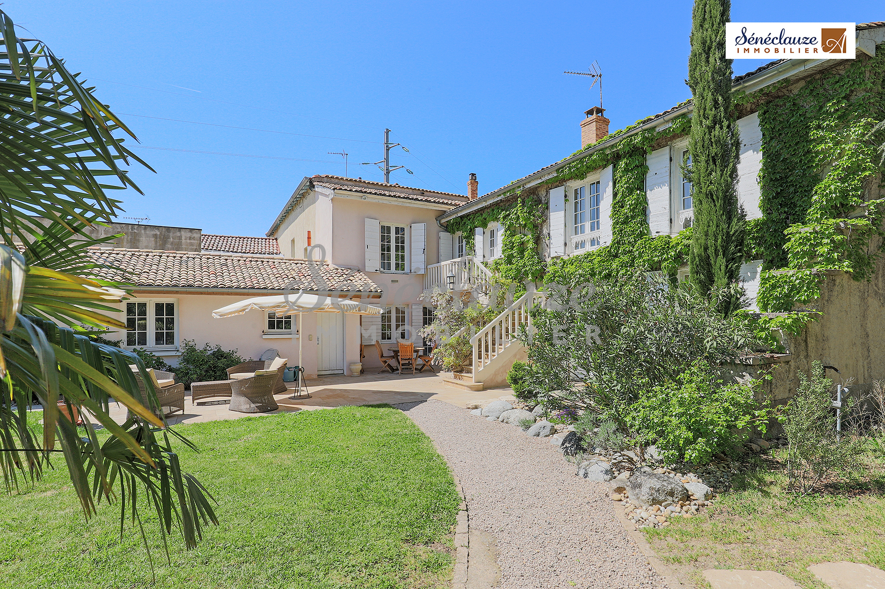 MAISON DE CHARME 5 CHAMBRES + SPA