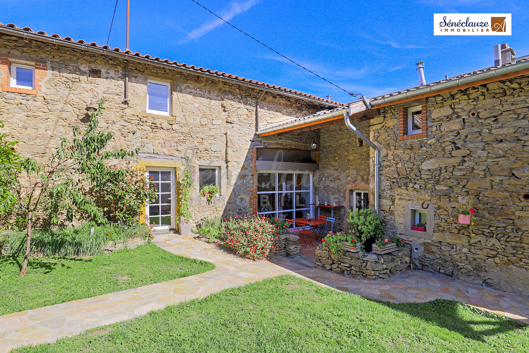 MAISON RÉNOVÉE 7 CHAMBRES + LOCAL PROFESSIONNEL