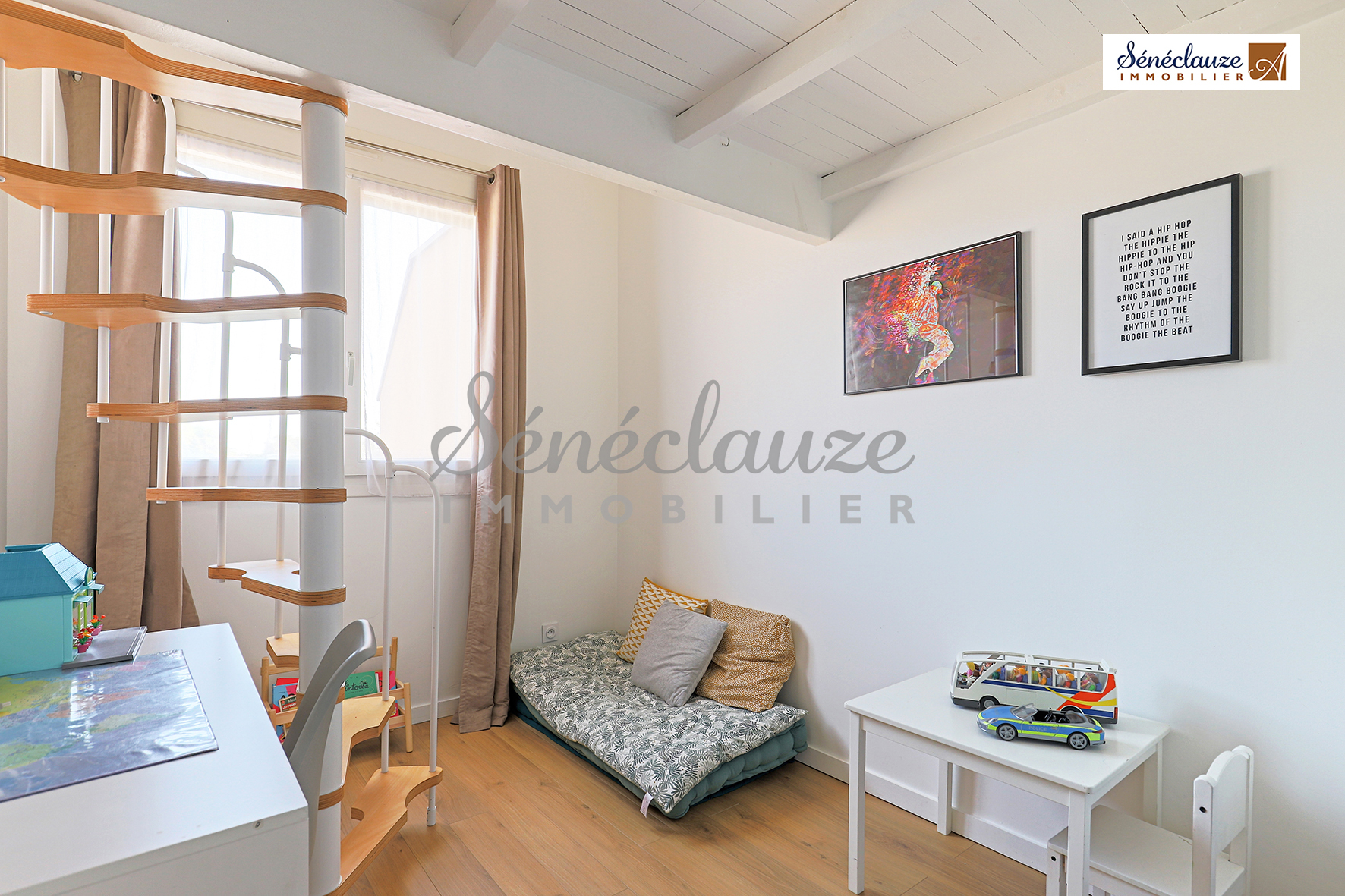 APPARTEMENT T5 – DERNIER ÉTAGE