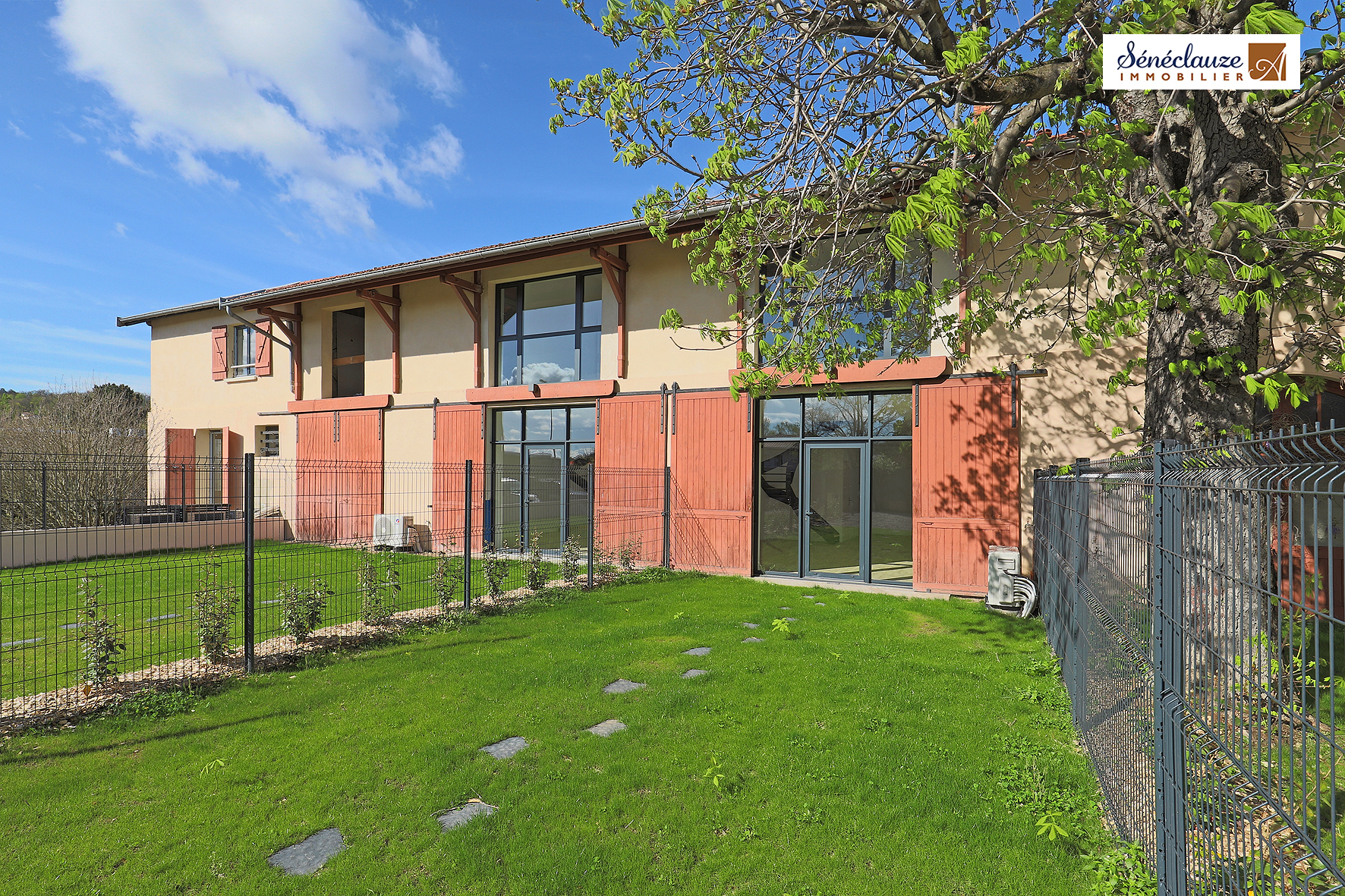 MAISON DE VILLE 7 PIÈCES