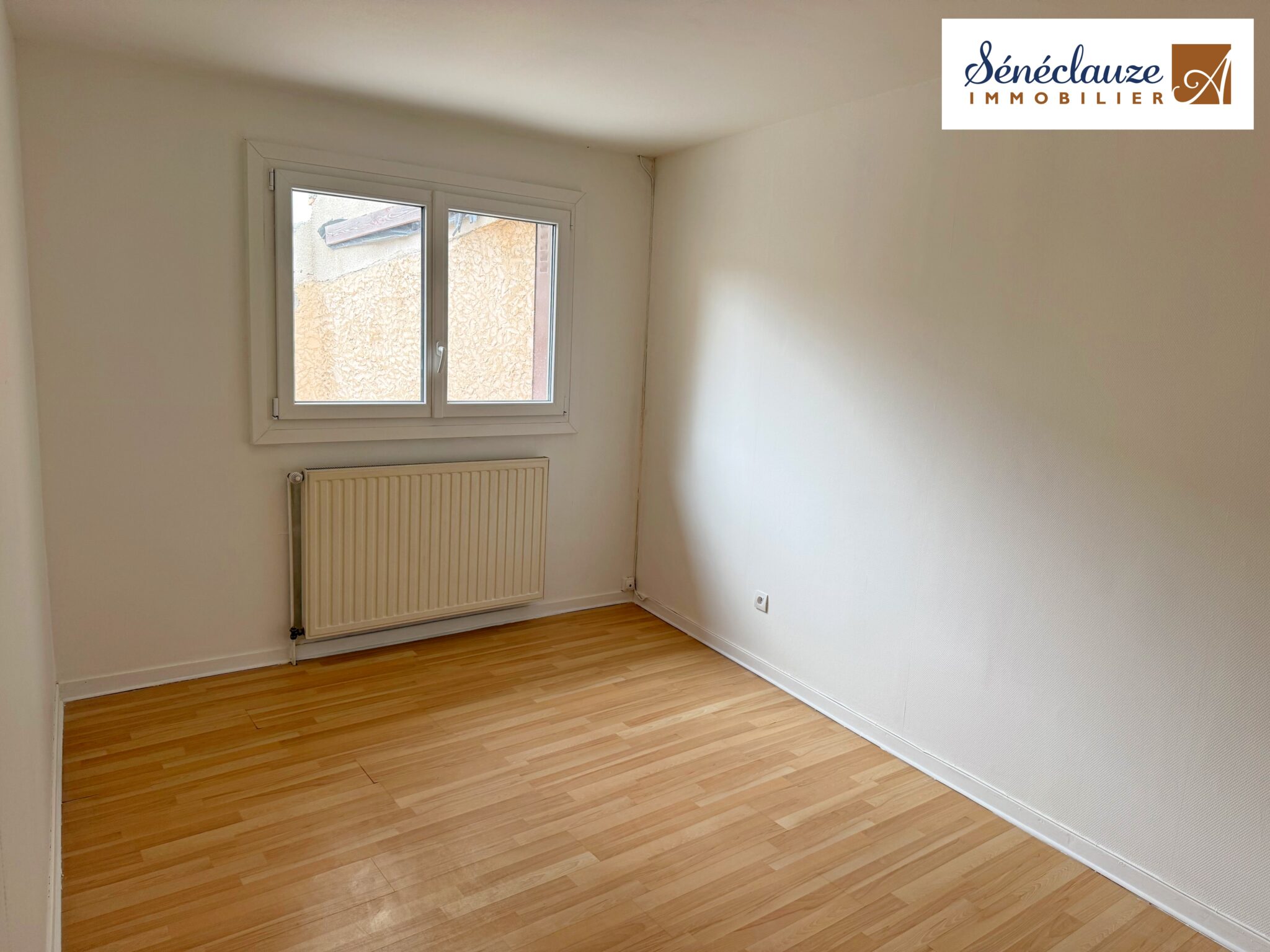 MAISON 3 CHAMBRES NON MEUBLÉE