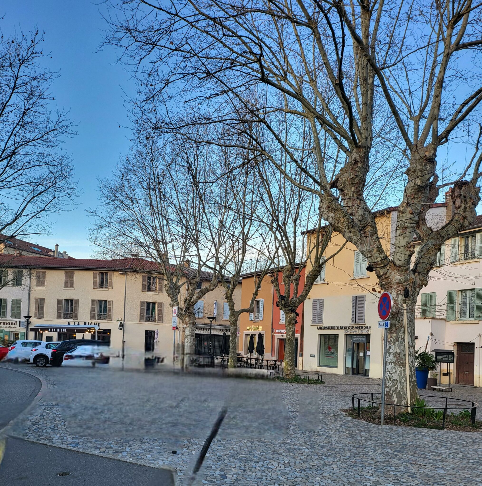 FOND DE COMMERCE / DROIT AU BAIL