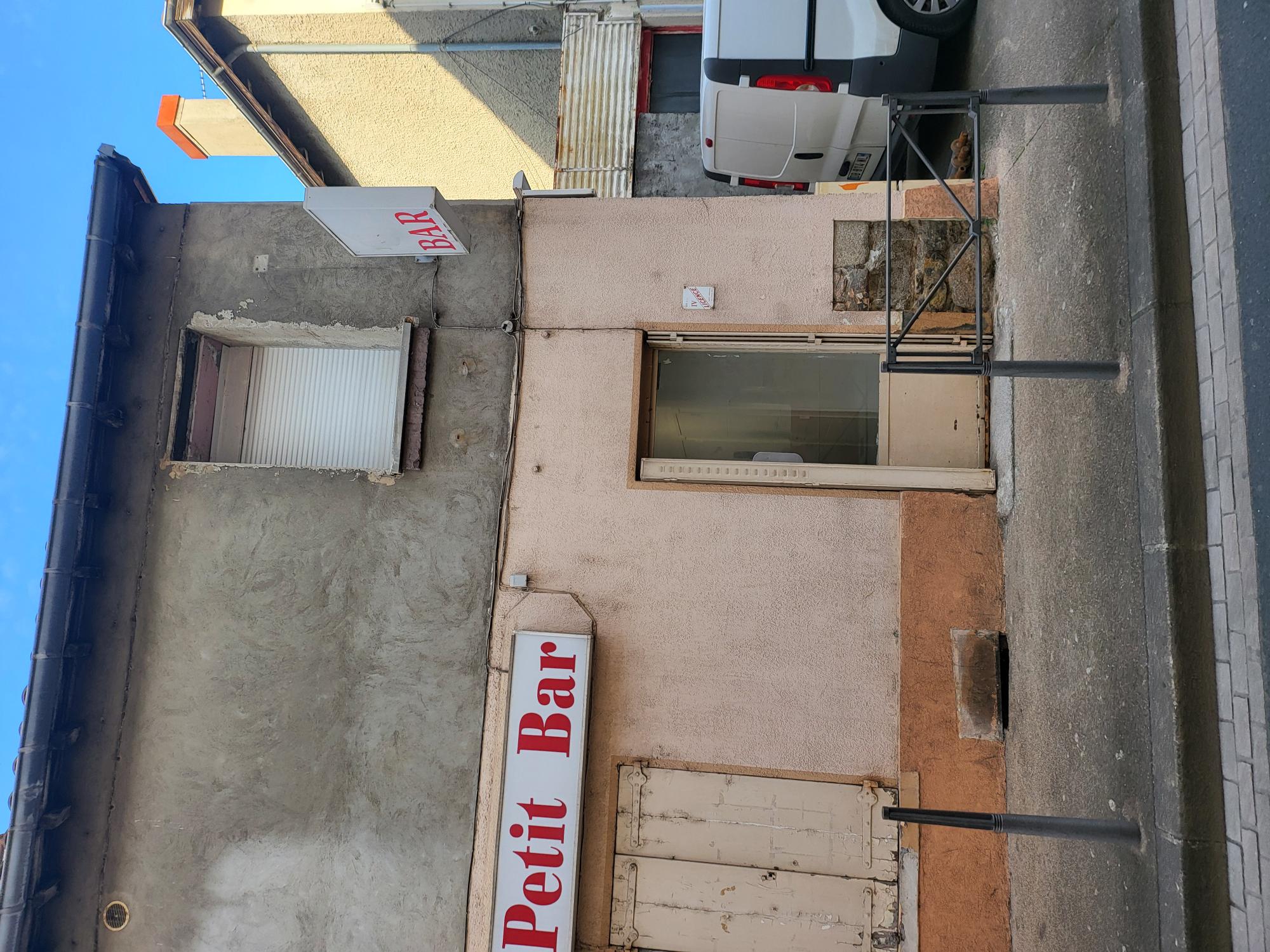 TÈNEMENT IMMOBILIER DE 1472 m²