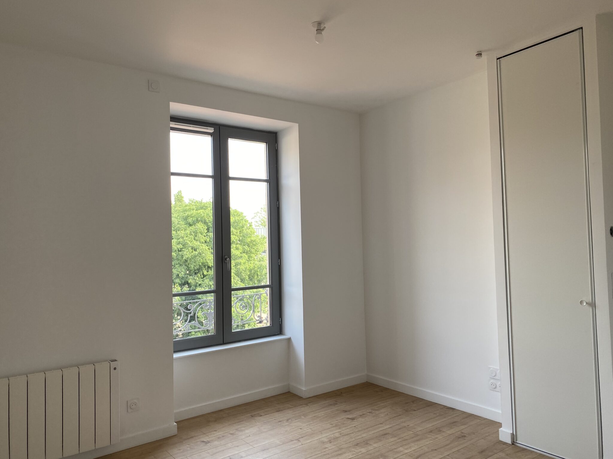 APPARTEMENT T1 NON-MEUBLÉ