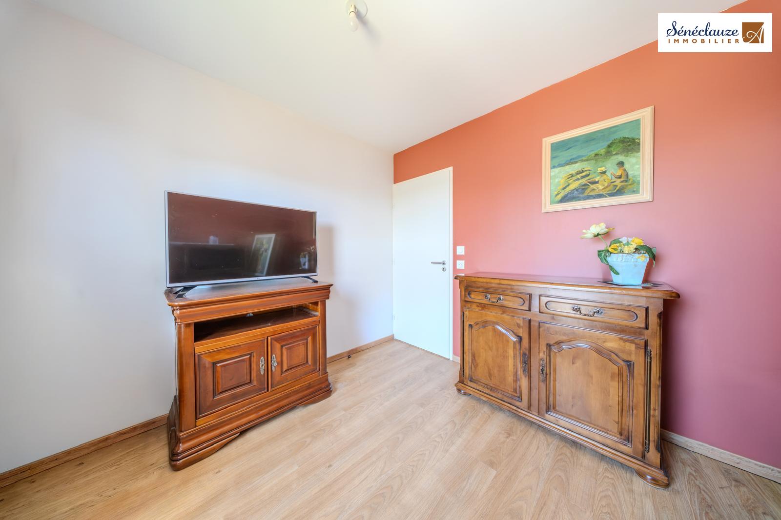 APPARTEMENT T3 RÉSIDENCE RÉCENTE