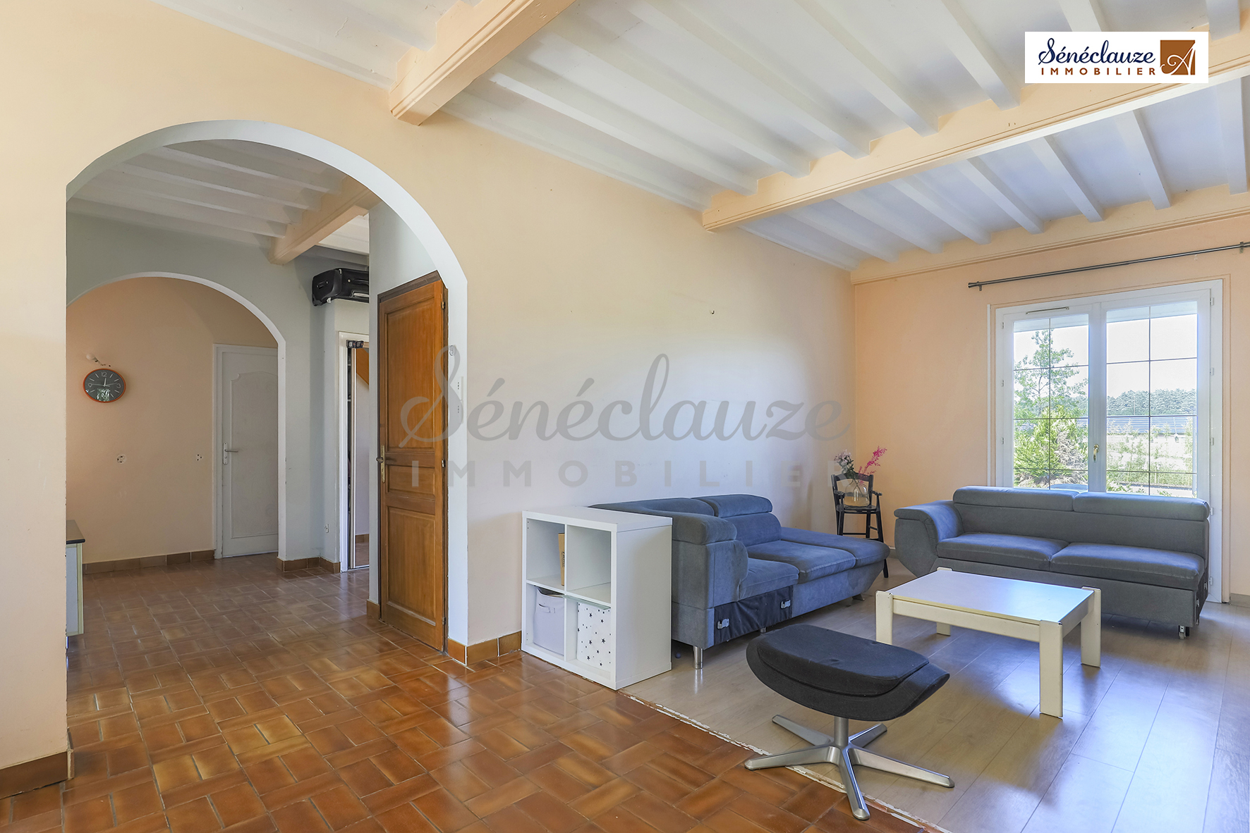 MAISON FAMILIALE AVEC TERRAIN PAYSAGÉ